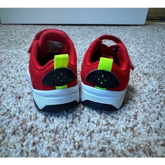 NEW BALANCE, Red Kids/Toddler shoes, size 5 - Picture 5 of 9